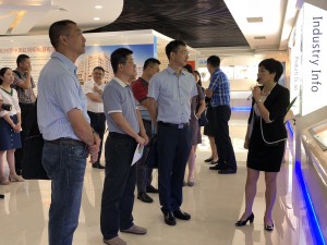 2018年6月7日，佛山海关带领参观位于浙江杭州的“国家级节能点光源产品质量安全示范区展示厅”。